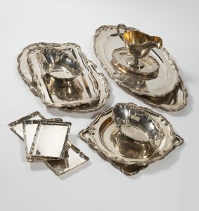 SET OF SILVER TRAYS AND BOWLS