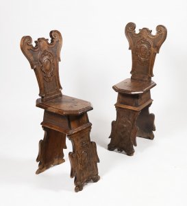 A PAIR OF MANNERIST SGABELLO CHAIRS