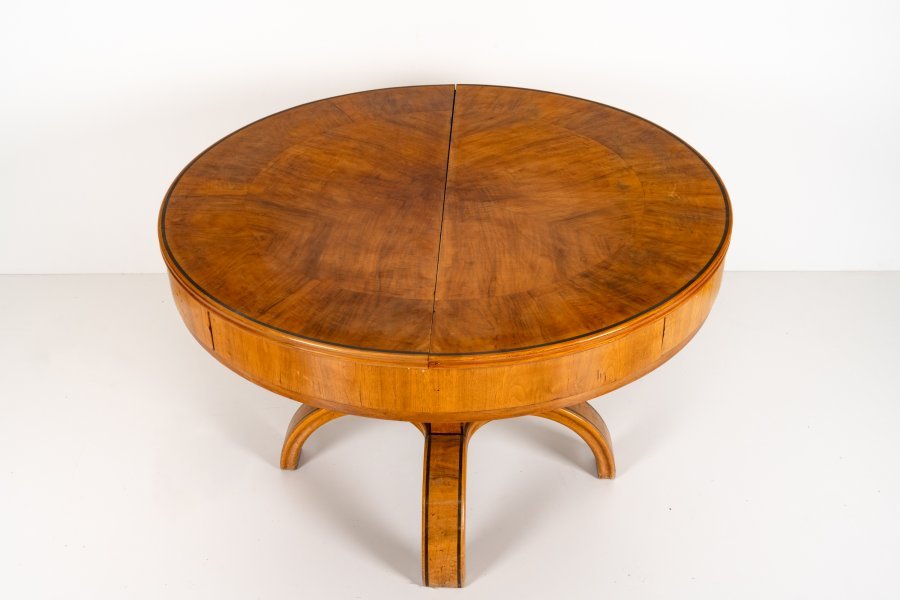 ART DECO EXTENDING DINING TABLE