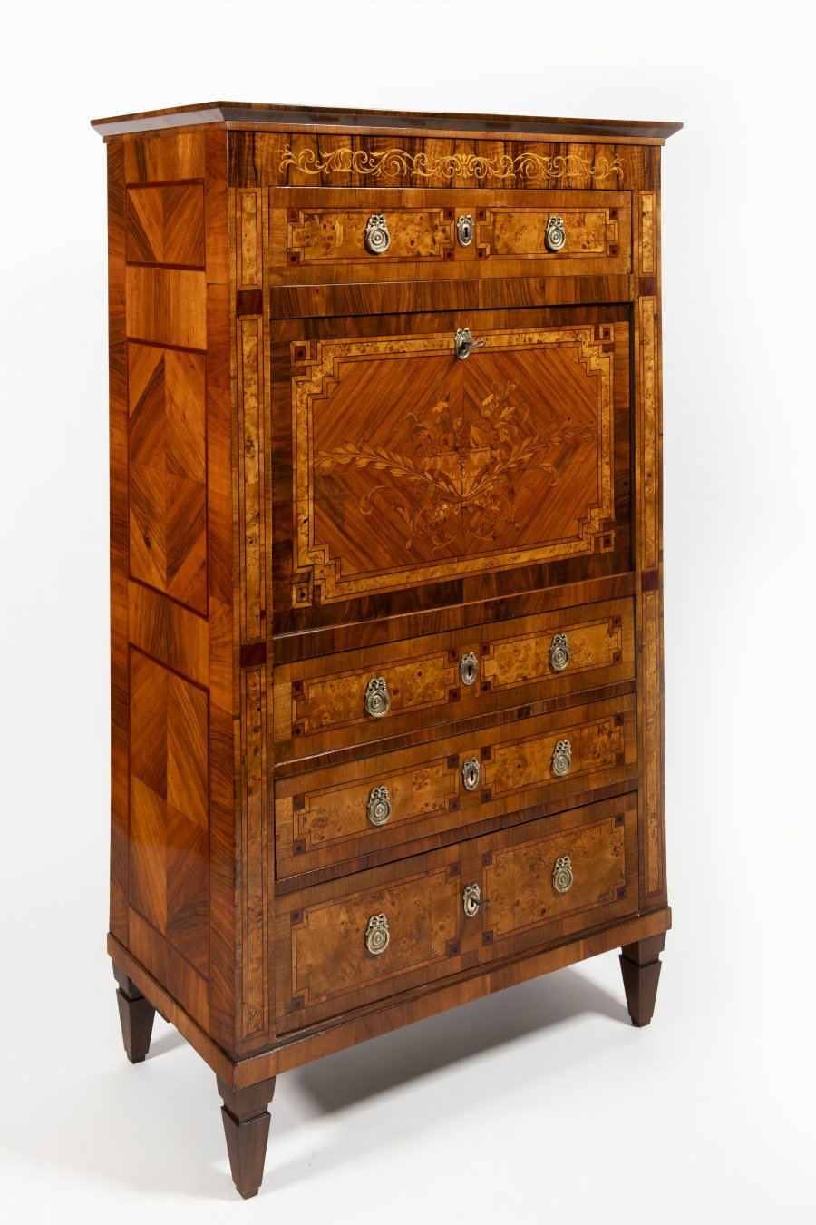 CLASSICAL CABINET