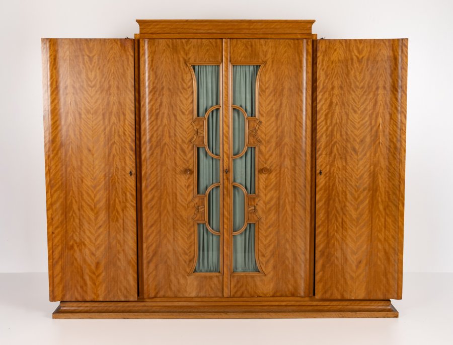 SKŘÍŇ Z OBDOBÍ ART DECO