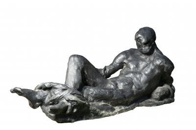 MAN'S NUDE