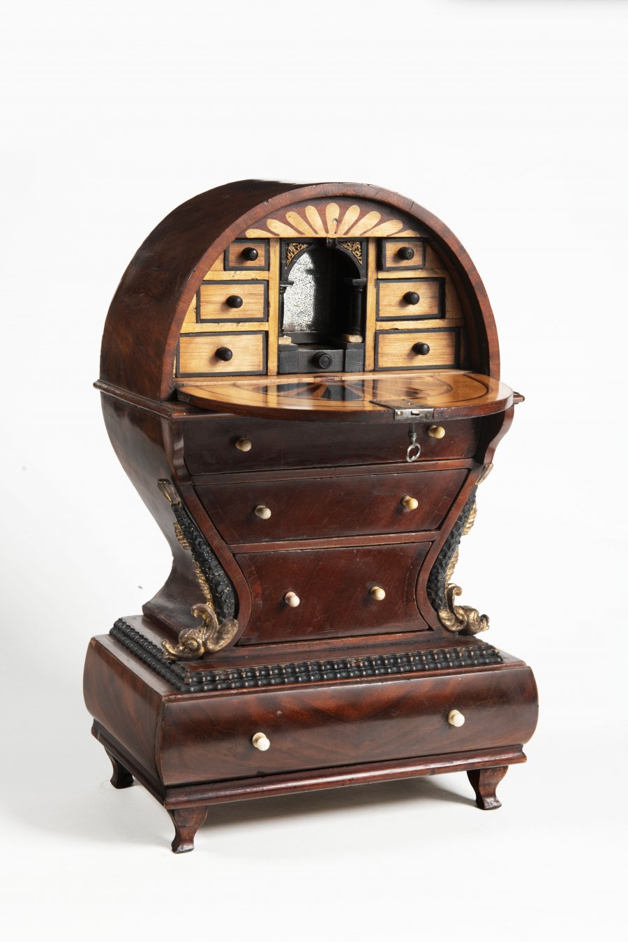 EMPIRE CABINET MINIATURE