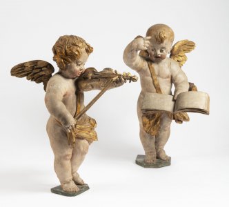 A PAIR OF BAROQUE PUTTI