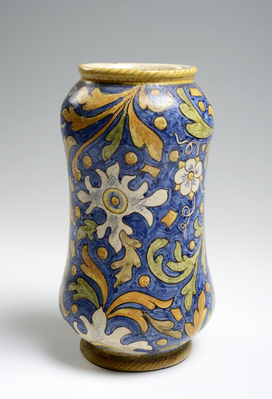 A GROUP OF MAJOLICA APOTHECARY JARS IN ITALIAN RENAISSANCE STYLE 