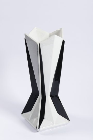 CUBIST VASE