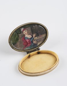 An Ivory with a Miniature Painting