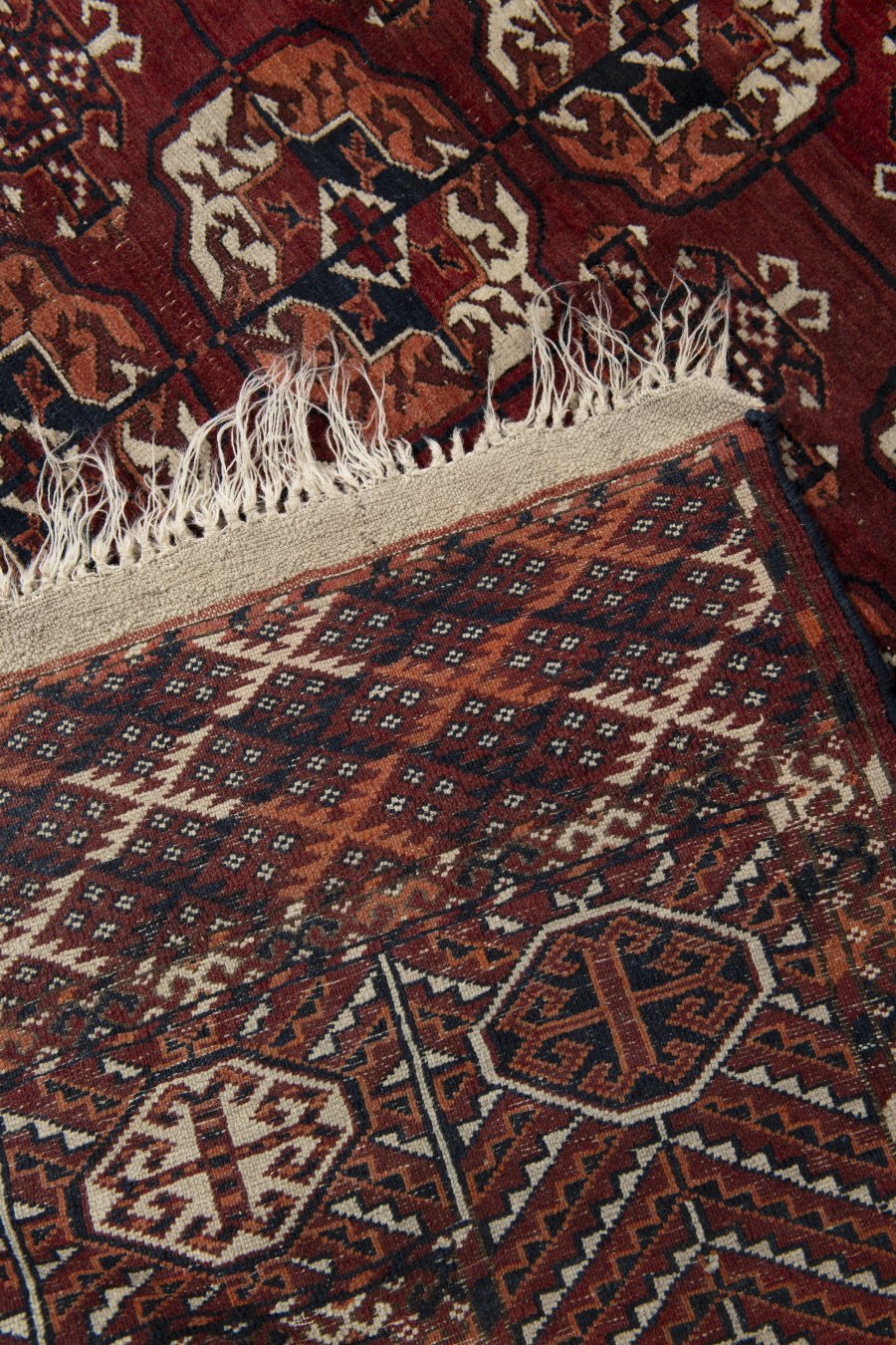 KRÁLOVSKÁ BUCHARA – TURKMENSKÝ KOBEREC TEKKE