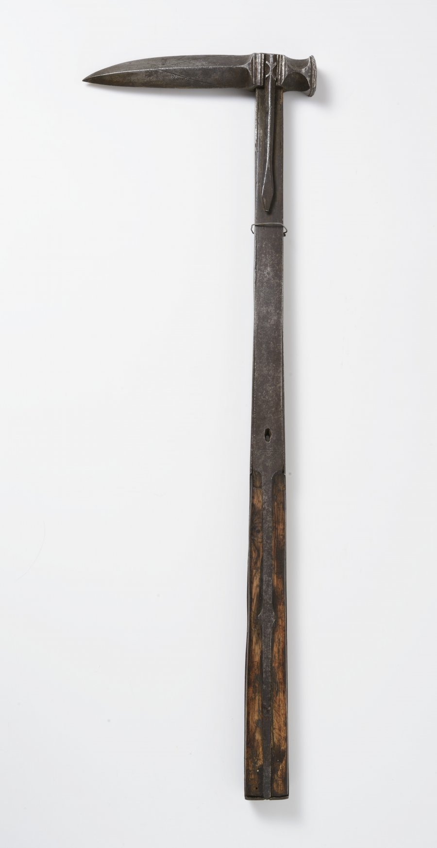 A GERMAN WAR HAMMER