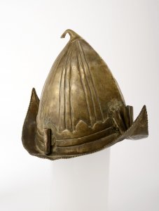 MORION (Helm)