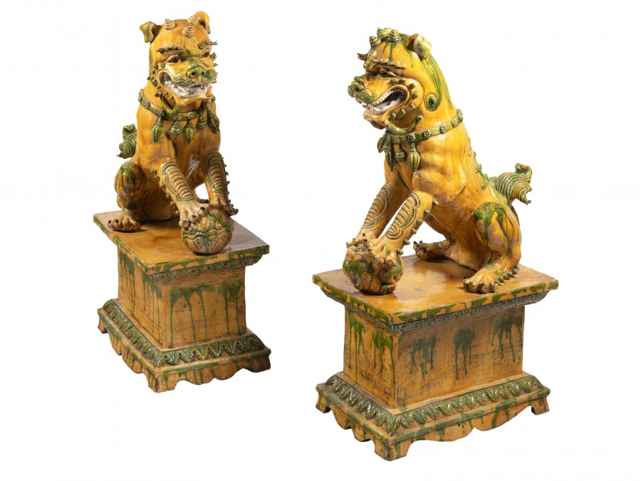 A PAIR OF CHINESE GUARDIAN LIONS
