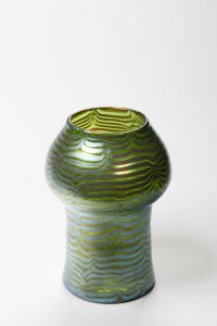 AN ART NOUVEAU VASE LOETZ