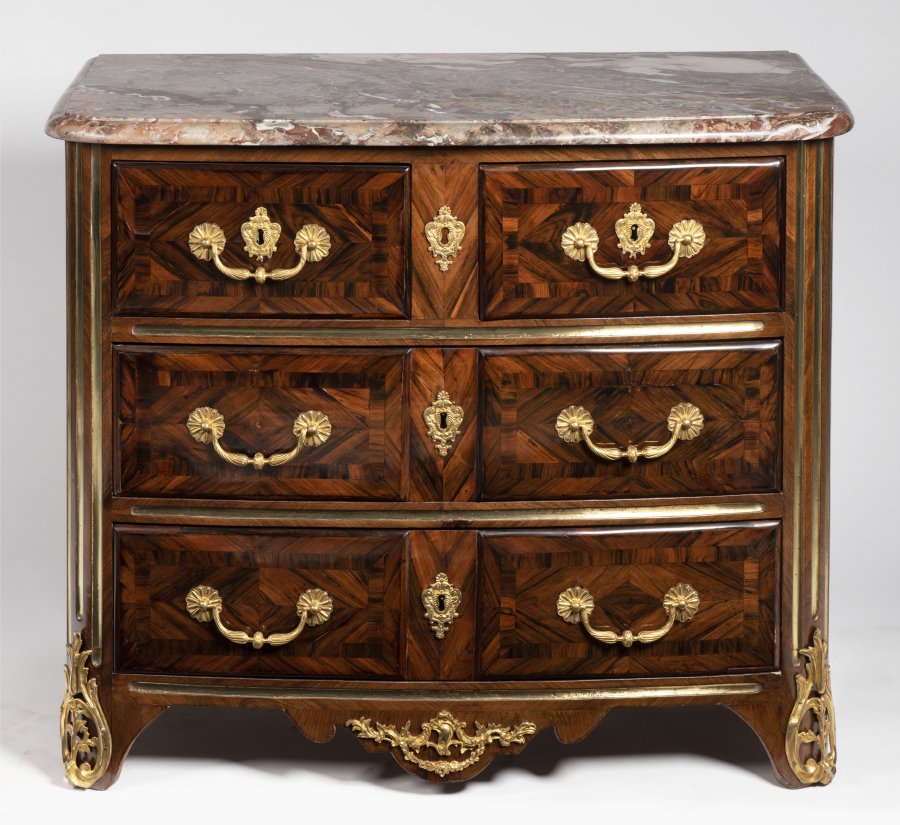 LE RÉGENCE CHEST OF DRAWERS