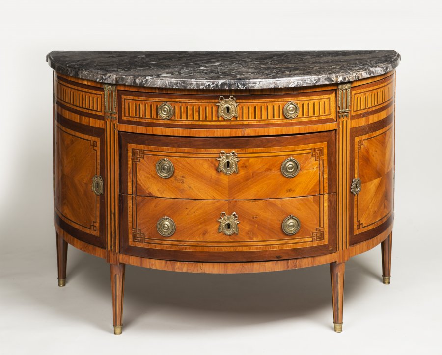 A LOUIS XVI DEMILUNE CHEST