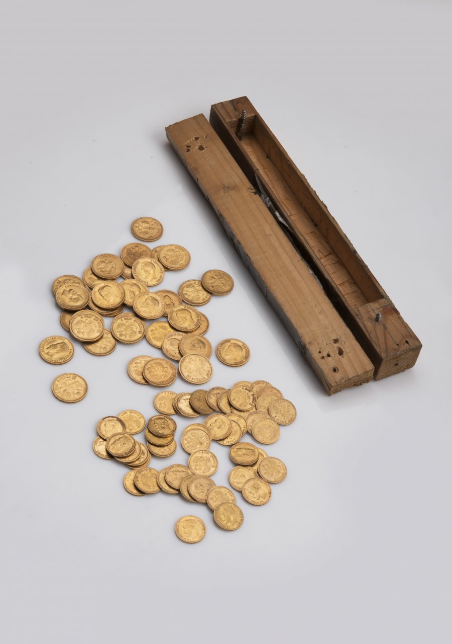 RUSSIAN GOLD COINS FROM THE PERIOD OF TSAR NICHOLAS II