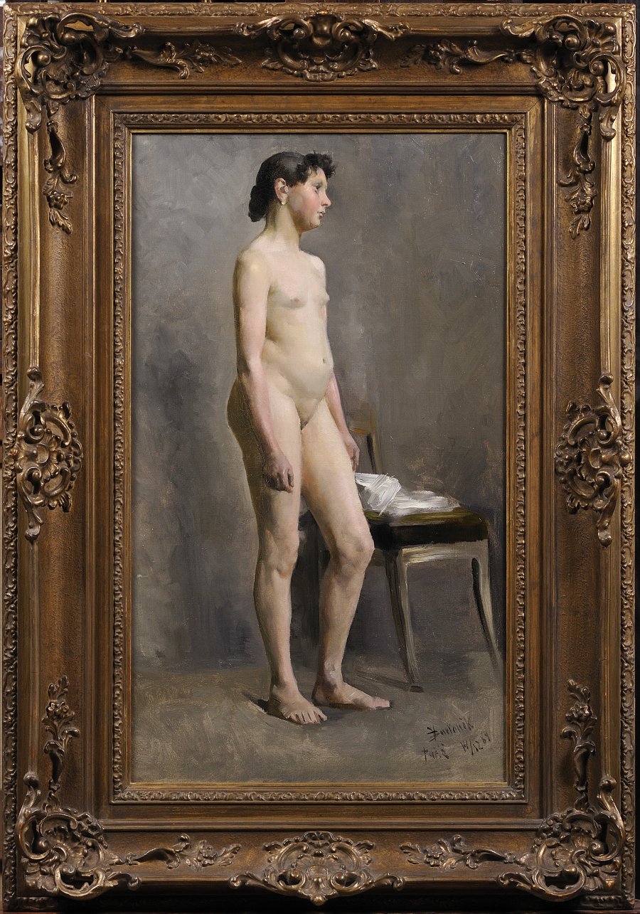 STANDING FEMALE NUDE