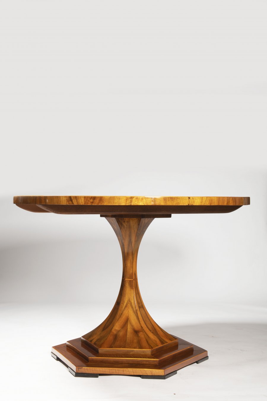 A BIEDERMEIER ROUND TABLE