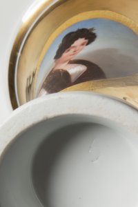 PAIR OF DECORATIVE VASES