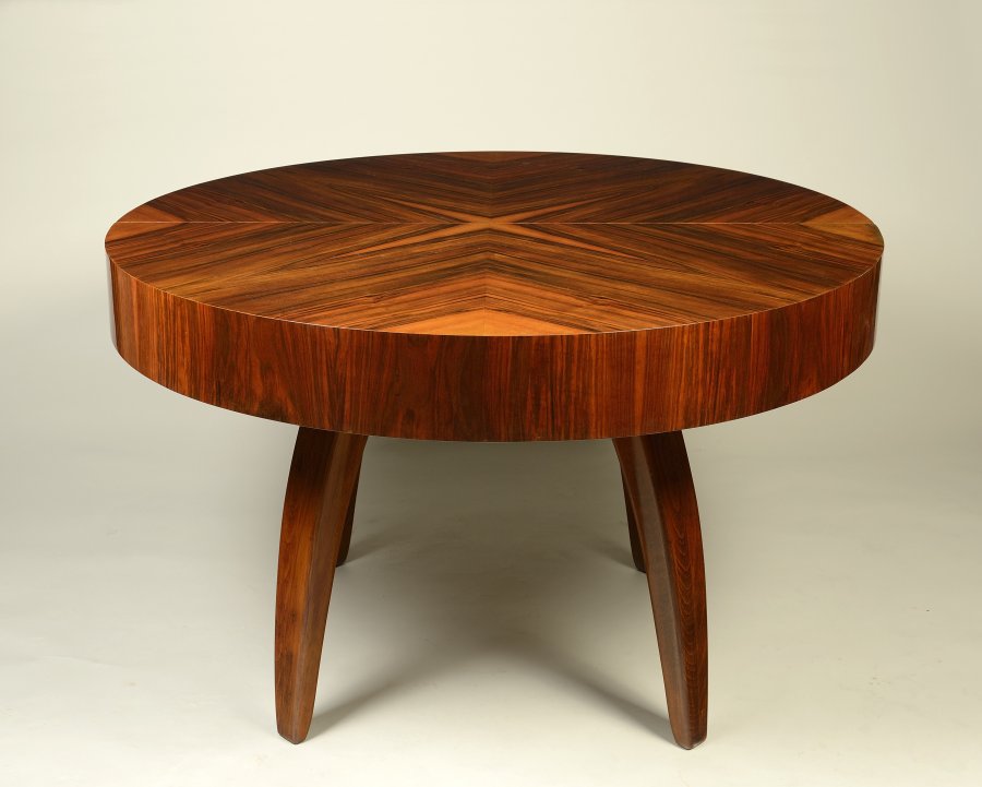Art Deco dining table with five chairs