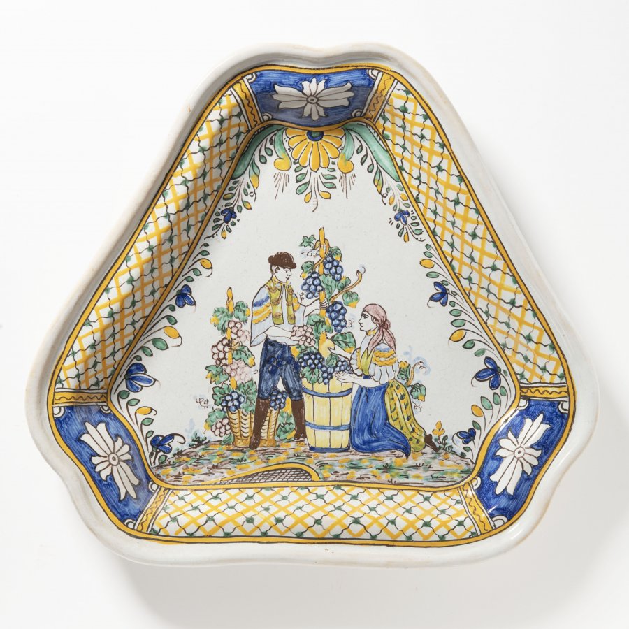 STUPAVA PLATE