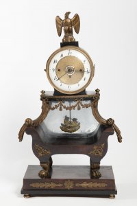 STOLNÍ EMPÍROVÉ HODINY