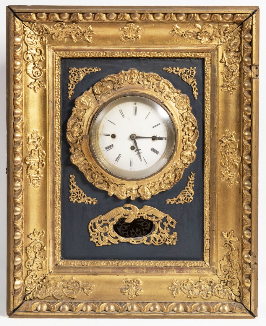 EMPÍROVÉ NÁSTĚNNÉ HODINY