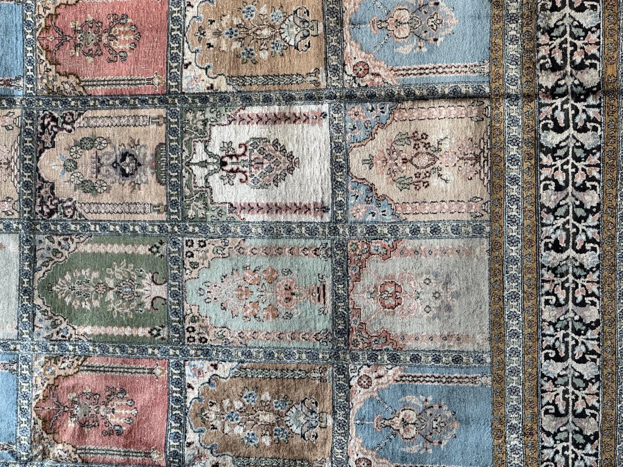 UNIKÁTNÍ INDICKÝ KOBEREC