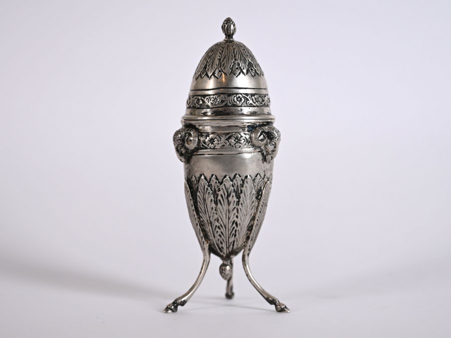 EGG SHAPED SUGAR BOWL