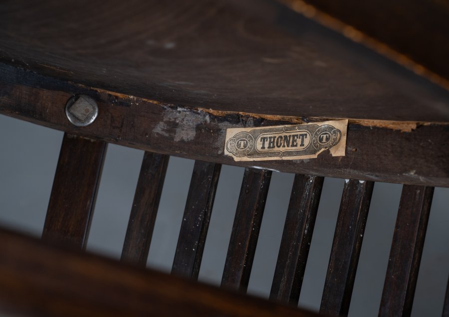 KŘESLO THONET