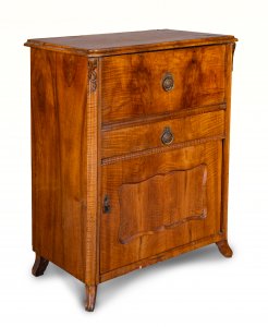 CHEST OF DRAWERS FROM THE BIEDERMEIER PERIOD