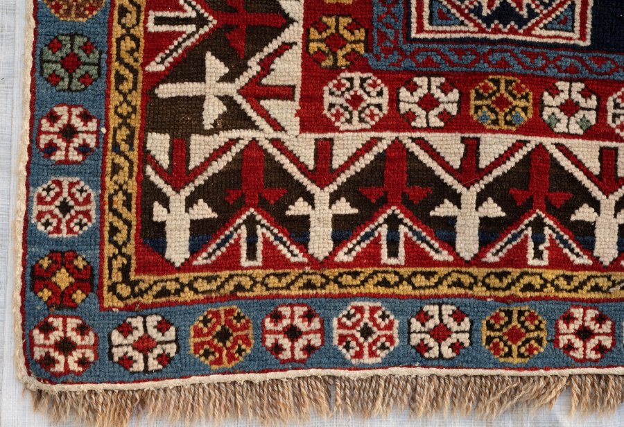 ANTIQUE CAUCASUS SHIRVAN RUG