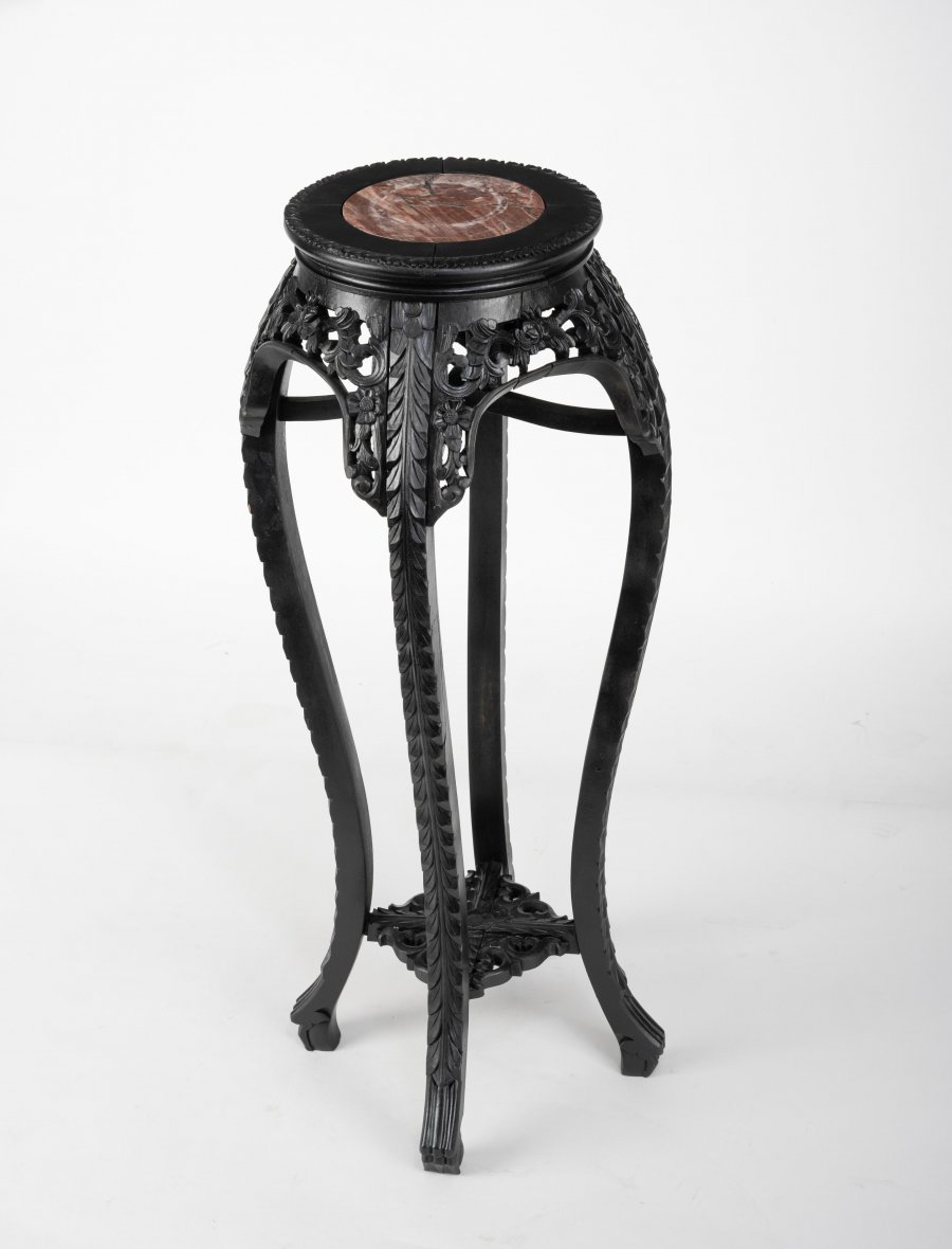 HIGH ORIENTAL TABLE WITH MARBLE